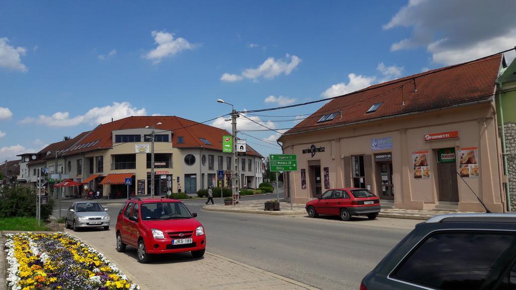 Főtér Apartman Villány Exterior foto